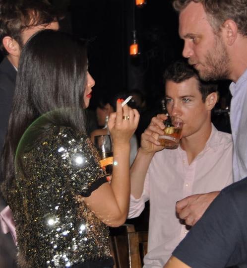 红三代朱珠的一生跟共匪改革开放一样， 令人感慨，最终闭关锁国🤡共匪娼妓·马迎新·丸崽红三代朱珠的一生跟共匪改革开放一样， 令人感慨，最终闭关锁国🤡共匪娼妓·马迎新·丸崽