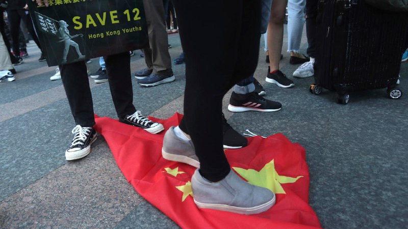 网上侮辱国旗国徽亦属违法 追溯期两年 港府下周修例料通过