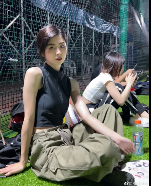 飞盘运动投稿By