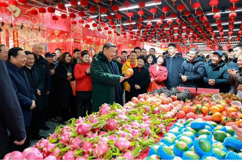 1. 习近平视察沈阳大东副食商场场景！2. 目前，在抖音搜索沈阳大东副食品商城的相关词条，只有3天前习近平视察的内容，没有任何爆炸相关消息3. 中国网易一个小时前报道了，立即被网信办删除By