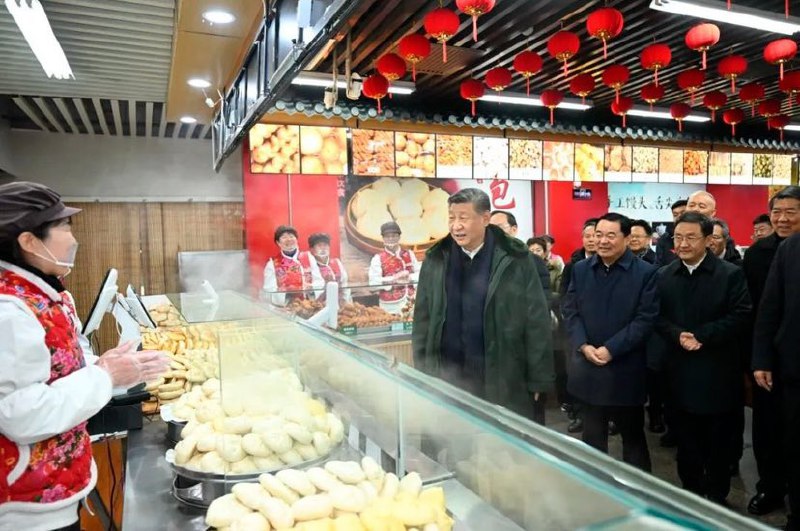 1. 习近平视察沈阳大东副食商场场景！2. 目前，在抖音搜索沈阳大东副食品商城的相关词条，只有3天前习近平视察的内容，没有任何爆炸相关消息3. 中国网易一个小时前报道了，立即被网信办删除By