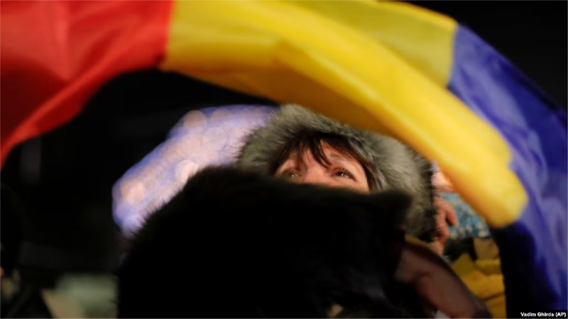 罗马尼亚边缘组织向习近平和普京求救而受到各界谴责