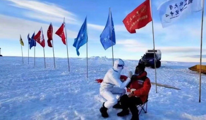 疯狂宇宙，合订本习近平👅马迎新疯狂宇宙，合订本习近平👅马迎新