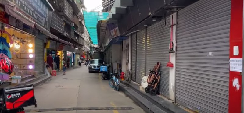 图1，2（广州黑人区） 、图3、4（深圳西丽商业街）图1，2（广州黑人区） 、图3、4（深圳西丽商业街）