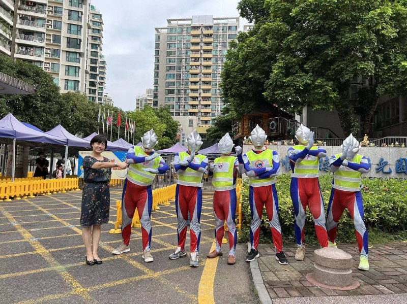 男版 与 女版 奥特曼服务投稿By