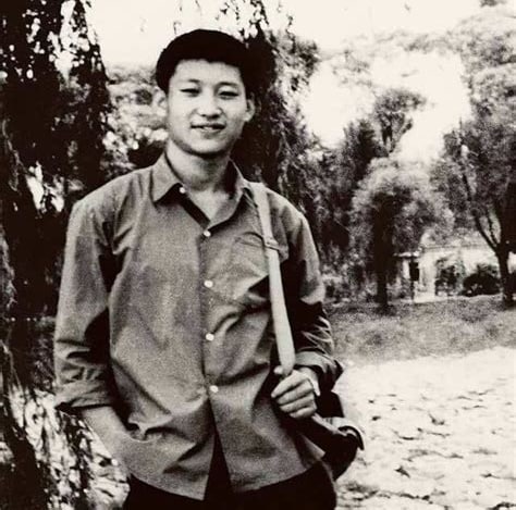 中国有上万亿资产的不止我们一家，至少有17家，上千亿资产的至少有50家，多数是勤劳致富的，希望大家不要嫉妒，有本事可以自己挣嘛”