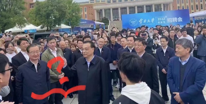 我站在你左侧，却像隔着银河投稿By