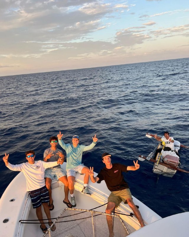 《中年中国人的奇妙走线》《中年中国人的奇妙走线》