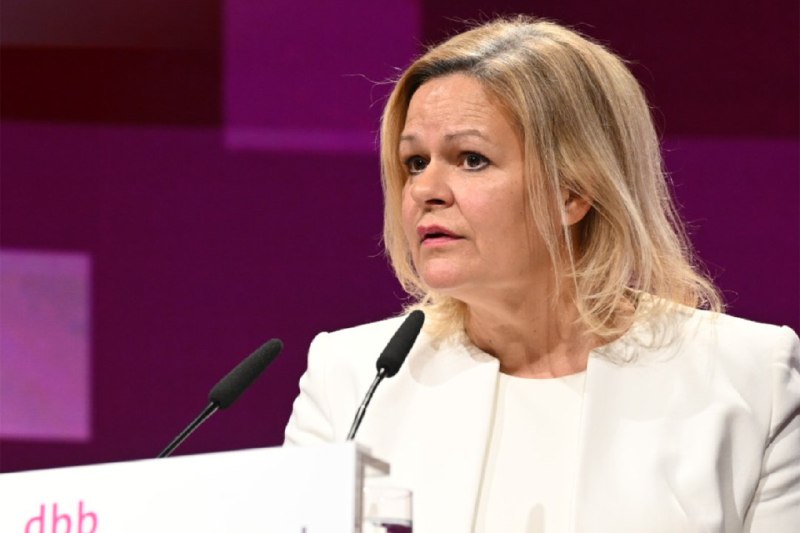 中國學者頻繁竊取機密技術　德國政界震驚內政部長發官方警告