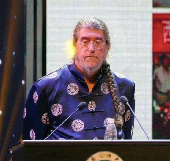 2022年的诺贝尔经济学奖得主Philip H. Dybvig，被中国大学解聘了…理由