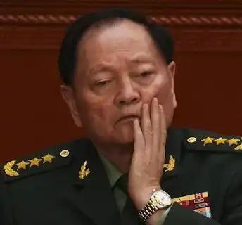 现代最强大专生VS史