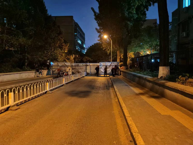 清华学子喜迎柏林墙投稿By