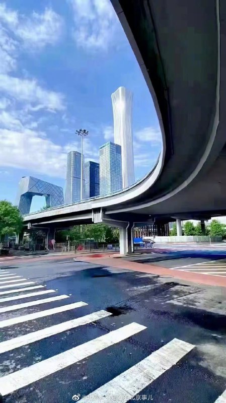 《皇帝的新街》-北京国贸投稿By