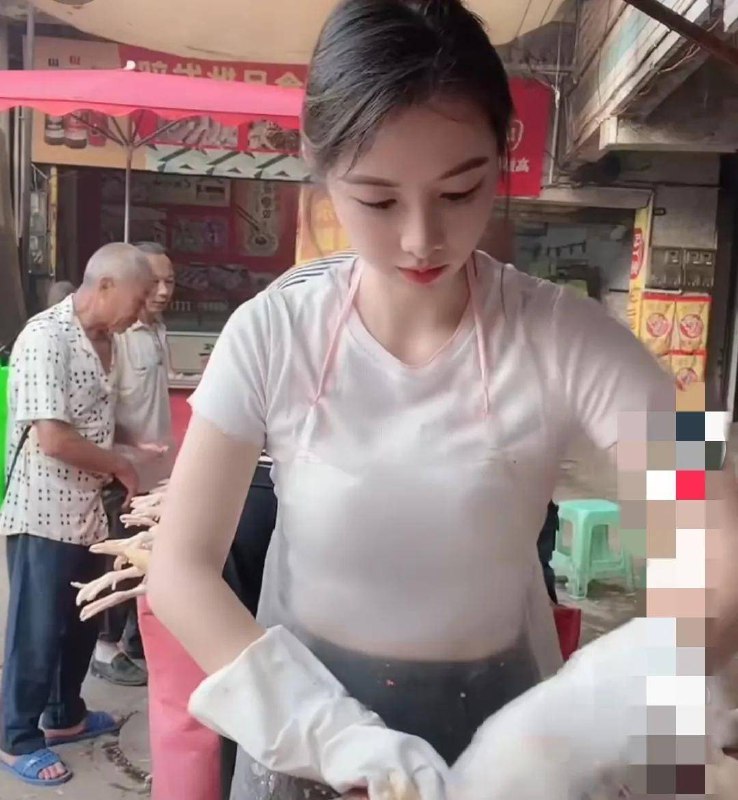 可怕的美颜 与中国男生舔狗的可怕嘴脸，直播杀鱼都冲上热搜By