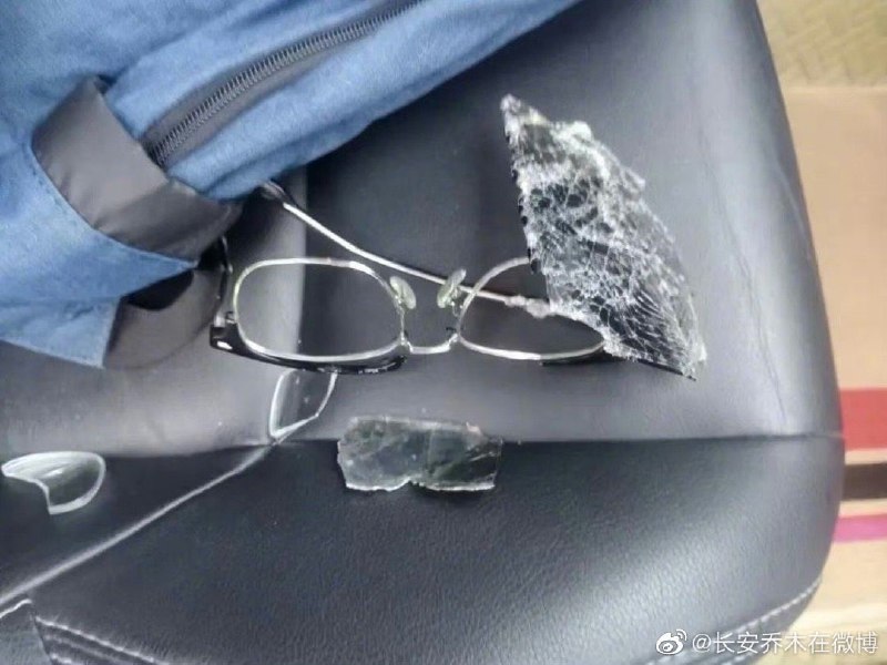 拿对待上访人的规格 对待记者，你法我笑 （最后一张图，为记者去调查的目的）拿对待上访人的规格 对待记者，你法我笑 （最后一张图，为记者去调查的目的）