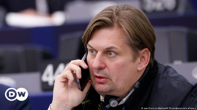 德检察部门对选项党欧洲议员展开前期调查