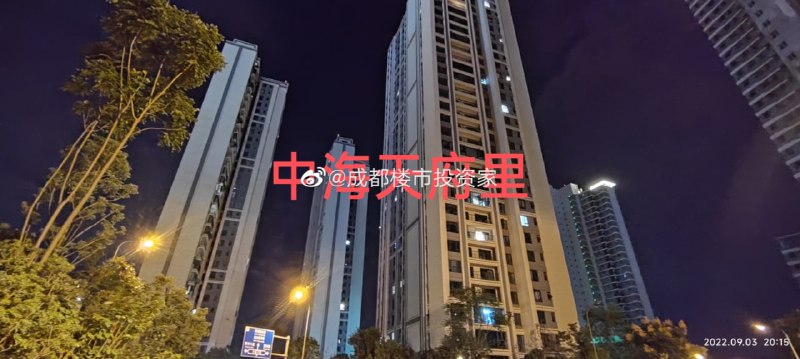 疫情封控期间，20