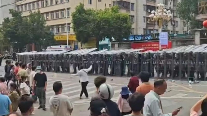 不满兴建火葬场：广东