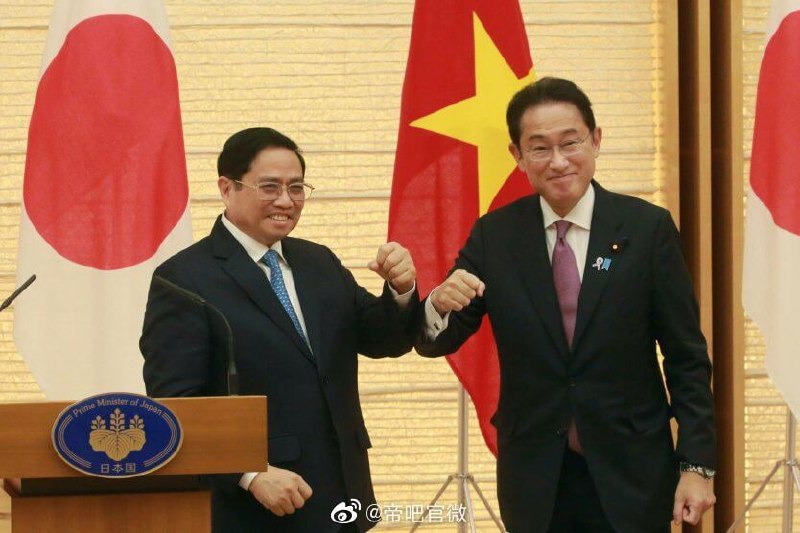 哦呦，怎么回事呢？😭投稿By