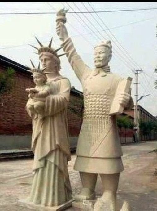 大大亲自访美，亲自亲美