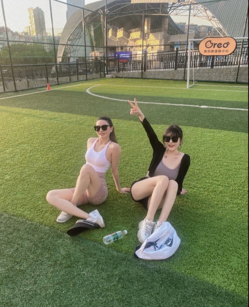 飞盘运动投稿By