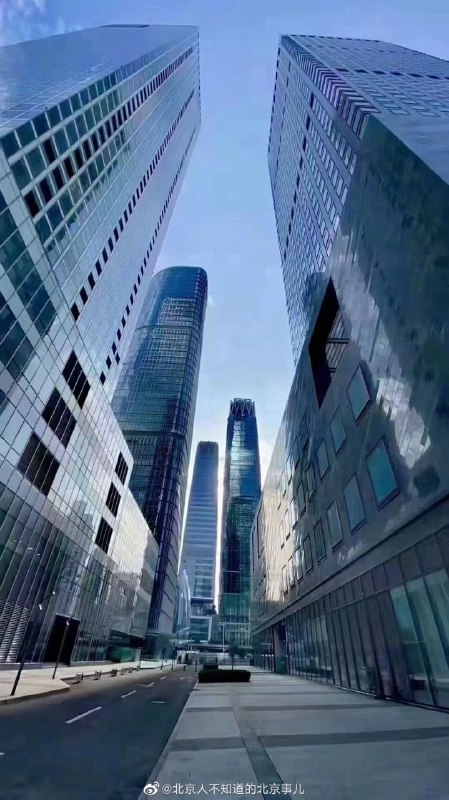 《皇帝的新街》-北京国贸投稿By