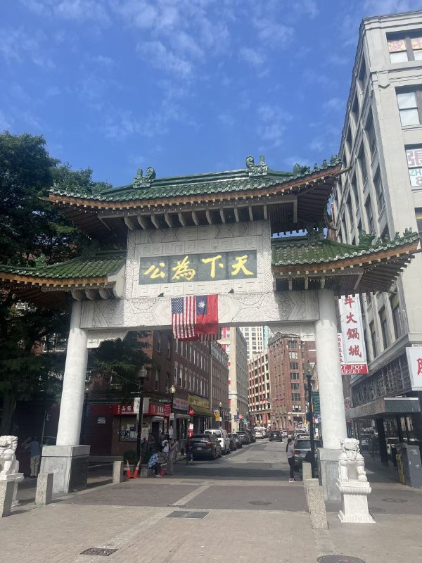 中华民国在唐人街屹立