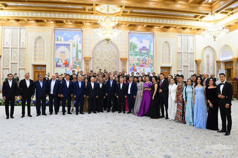 东升西降，习主席在哪？东升西降，习主席在哪？