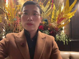 人类高质量男性声援彭载舟