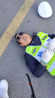 你们苦吧，我去袭警了via CCP bandit