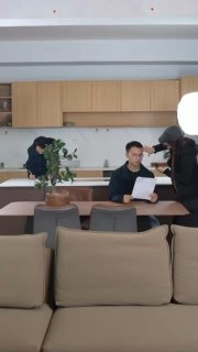 某网友用三万元请户晨