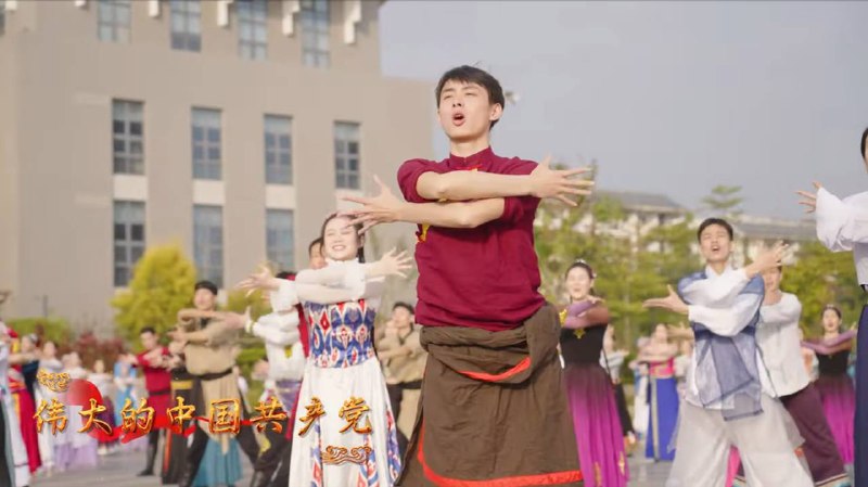 最近不少大学都开始歌唱 领航By