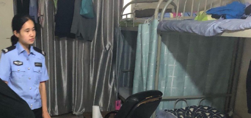 检查女黑皮宿舍拍的投稿By