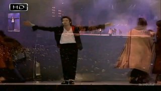 Michael Jackson 1996年HIStory World Tour演唱会致敬坦克人画面#不正确的人类集体记忆