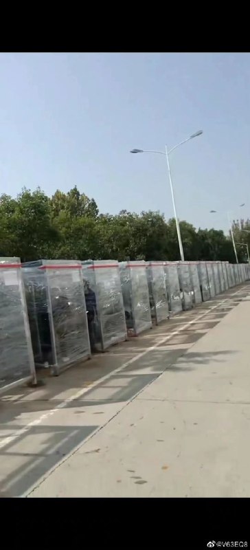 郑州开元社区冉屯路，方舱满了，就地隔离By