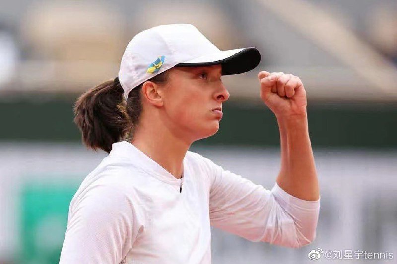 不愧是俄国央视，一面乌克兰小旗就把它吓得不敢播出