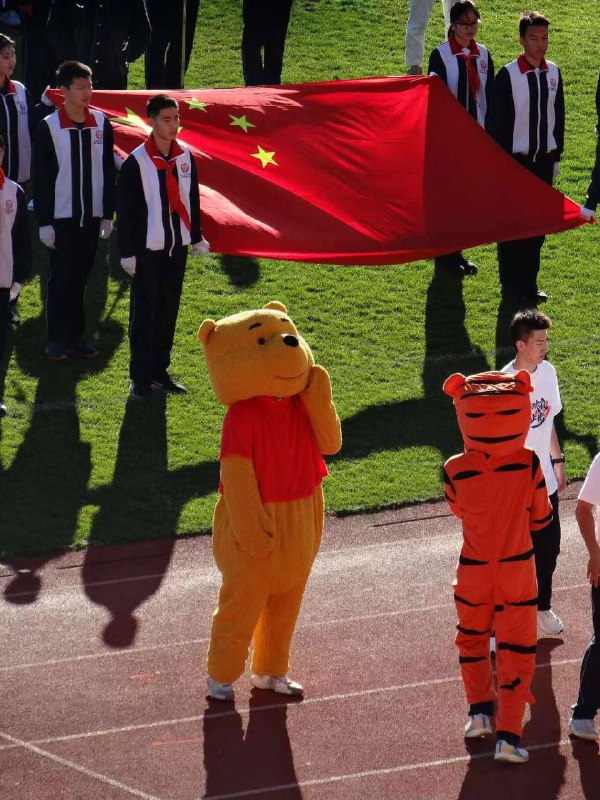 亲自出场  亲自亮相投稿By