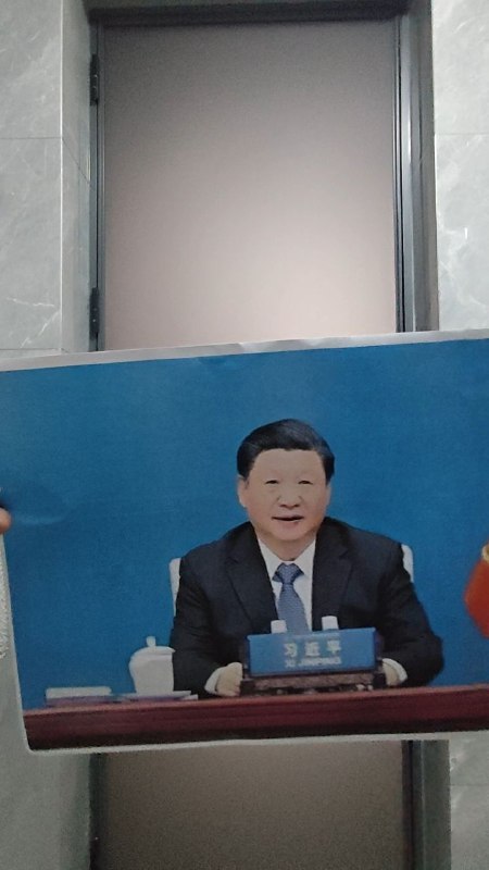 匿名投稿：点个维尼�