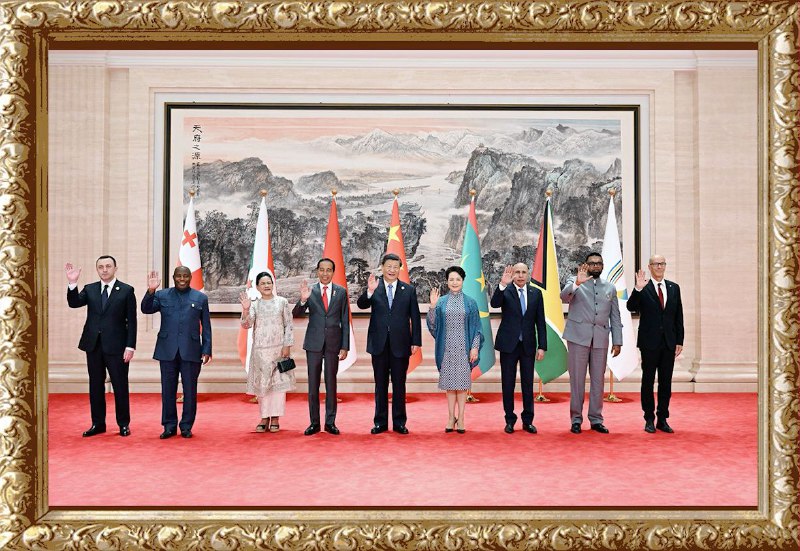 丨皇帝的金相框丨习主席😍出席成都第31届世界大学生夏季运动会开幕式并举行系列外事活动丨皇帝的金相框丨习主席😍出席成都第31届世界大学生夏季运动会开幕式并举行系列外事活动