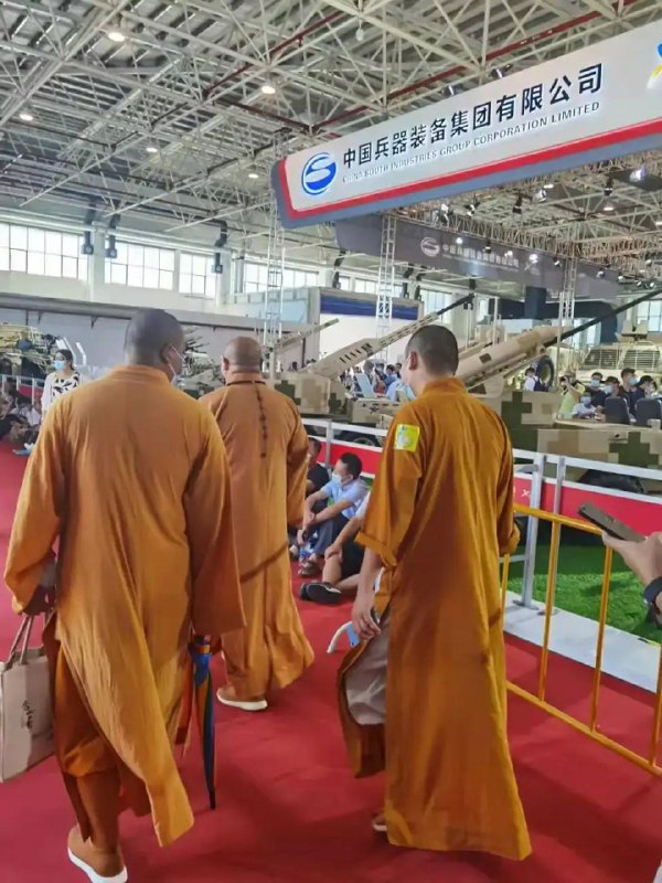 师傅们何时给习近平的导弹们开光？#头上三尺有神明师傅们何时给习近平的导弹们开光？#头上三尺有神明