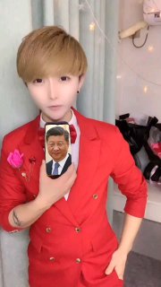 简单给大家介绍一下我男神