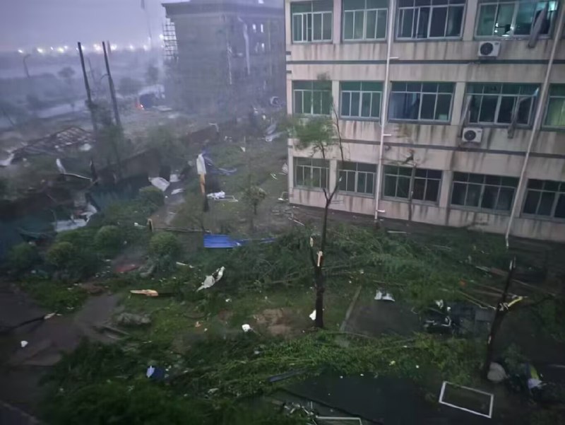 湖北黄冈台风 亡国之兆😎 匿名投稿湖北黄冈台风 亡国之兆😎 匿名投稿