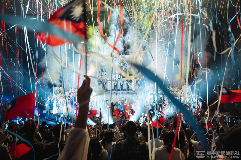 紀念二戰暨抗戰勝利八十週年音樂會🕶️ 匿名投稿紀念二戰暨抗戰勝利八十週年音樂會🕶️ 匿名投稿