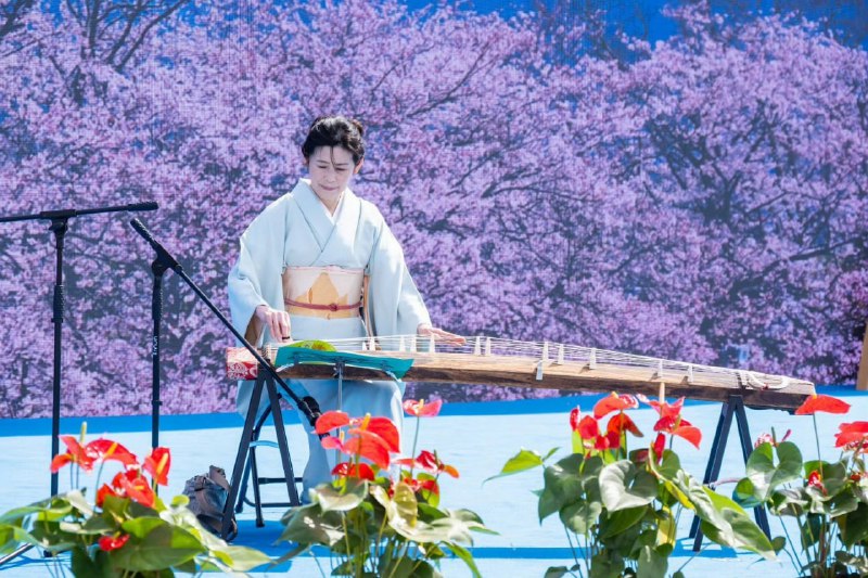 无锡市委宣传中日友好，忘记同省的南京大屠杀了吗？爱🇨🇳的开冲👊By