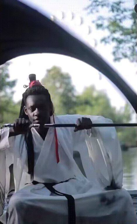 全世界都在穿汉服😁By