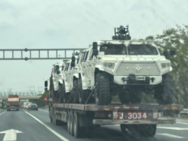 坐标上海正义的习碾平战车来了By