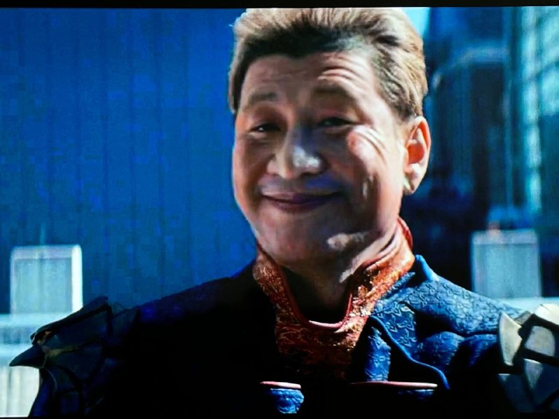 「包包超人」（AI作品）By