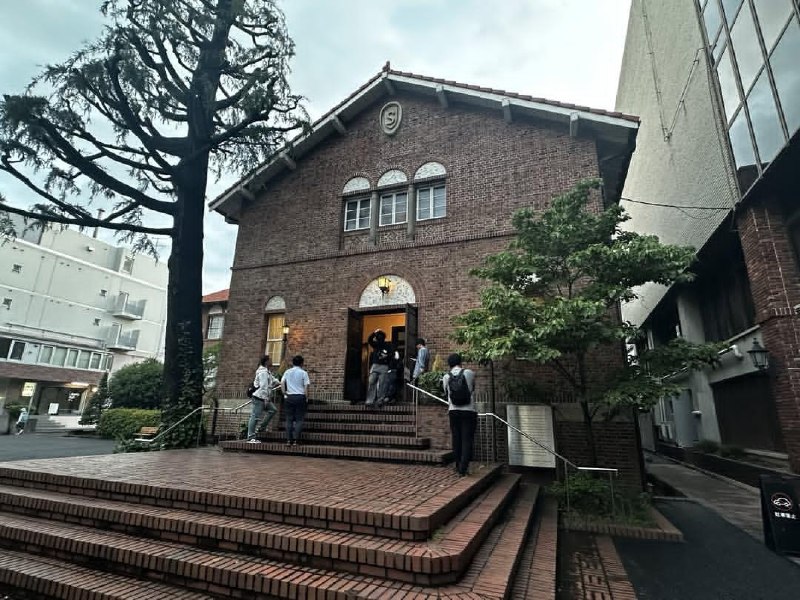 日本东京六四纪念展三十七周年吾尔开希出席😎 匿名投稿日本东京六四纪念展三十七周年吾尔开希出席😎 匿名投稿