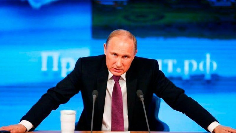 俄罗斯总统普京签署法律，要求拥有超过1万名订阅者的Telegram频道所有者向媒体监管机构注册普京签署了一项新法律，对即时通讯服务，包括Telegram频道的运营进行规范