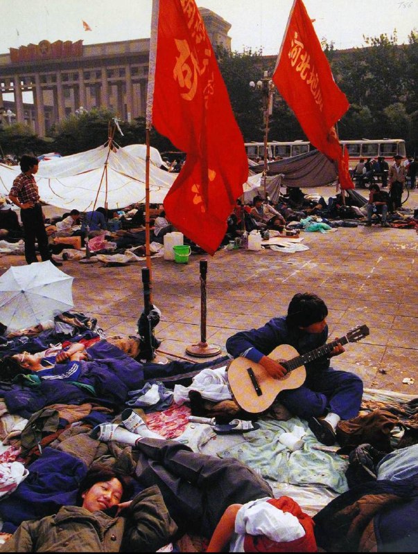 六四学运三十五周年预热———纪念早已逝去的公众政治生活🫡🫡By